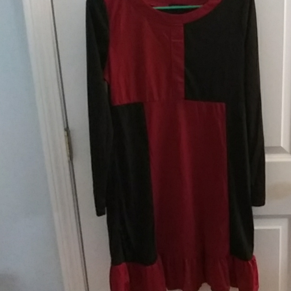 Report dress nwot